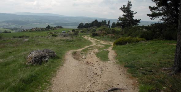 path to Saugues, France